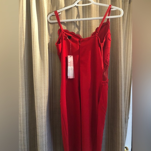 Lipsy London Red bodycon dress - Picture 2 of 5